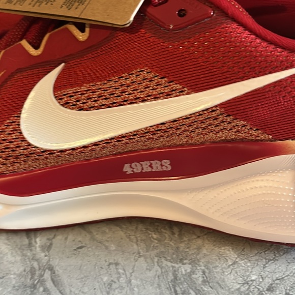 Nike San Francisco 49ers Pegasus 41 Shoes Red White FZ5070-600 Men Sz 10.5 - Picture 6 of 7